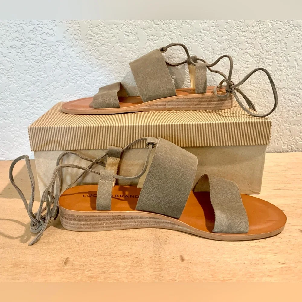 Lucky Brand Hadesha Sandals Ankle Laces 2 Straps Tan Leather Shoes Size 8.5